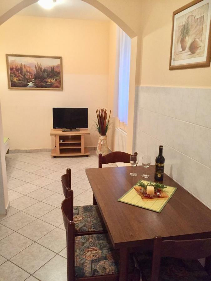Apartments Marinela 포레치 외부 사진